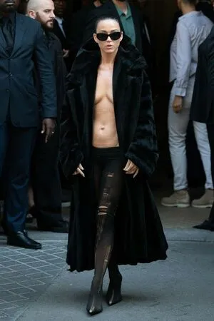 Katy Perry OnlyFans Leaked Free Thumbnail Picture - #meMMaRF4m8