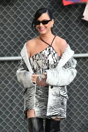 Katy Perry OnlyFans Leaked Free Thumbnail Picture - #tDfA6iXtNa