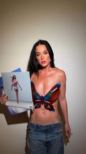 Katy Perry OnlyFans Leaked Free Thumbnail Picture - #tNZncLMbId