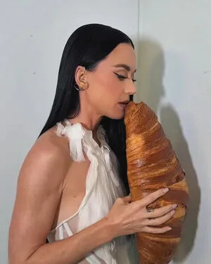 Katy Perry OnlyFans Leaked Free Thumbnail Picture - #uCeEMCur08