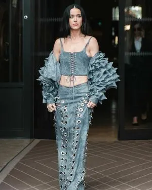 Katy Perry OnlyFans Leaked Free Thumbnail Picture - #vS12vIEAWd
