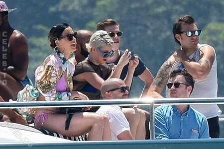 Katy Perry OnlyFans Leaked Free Thumbnail Picture - #A0EfTWKYVV