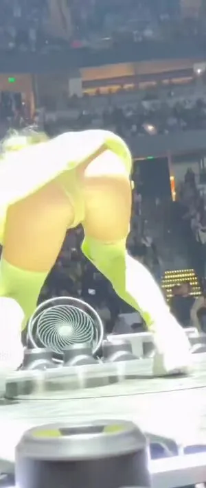 Katy Perry OnlyFans Leaked Free Thumbnail Picture - #s4ZopndZma