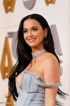 Katy Perry OnlyFans Leaked Free Thumbnail Picture - #7t7mFBouu7