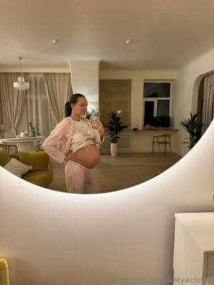 Katya Clover OnlyFans Leaked Free Thumbnail Picture - #1ppA2Tlyu8