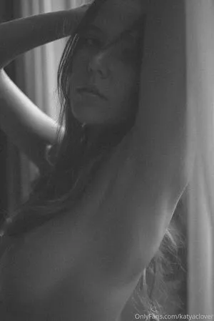 Katya Clover OnlyFans Leaked Free Thumbnail Picture - #5tCiSm7dR3