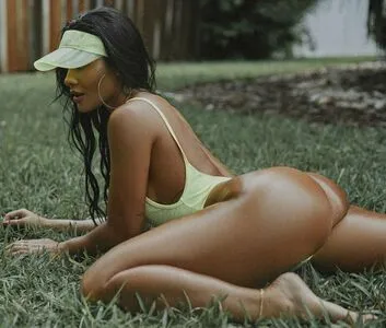 Katya Elise Henry OnlyFans Leaked Free Thumbnail Picture - #jLT1LhLP1W
