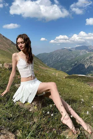 Katya Litlonn OnlyFans Leaked Free Thumbnail Picture - #5FEtX5B8kn