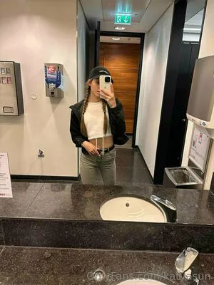 Katyasun OnlyFans Leaked Free Thumbnail Picture - #UosnhUf2j5