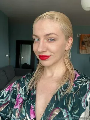 Katyasuperb OnlyFans Leaked Free Thumbnail Picture - #dajWtP4zG2