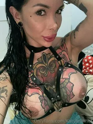Katyleonhot OnlyFans Leaked Free Thumbnail Picture - #d02SCLV36q