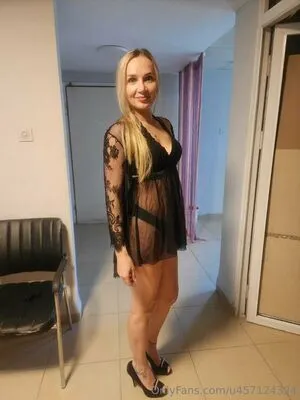 Katyrose Black OnlyFans Leaked Free Thumbnail Picture - #FEfS9u4twn
