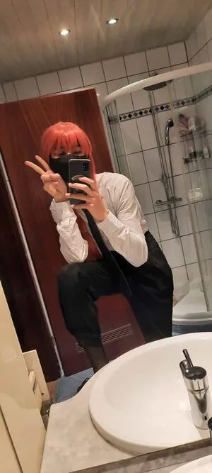 Katyusha Cosplay OnlyFans Leaked Free Thumbnail Picture - #1OnkgL9YAG