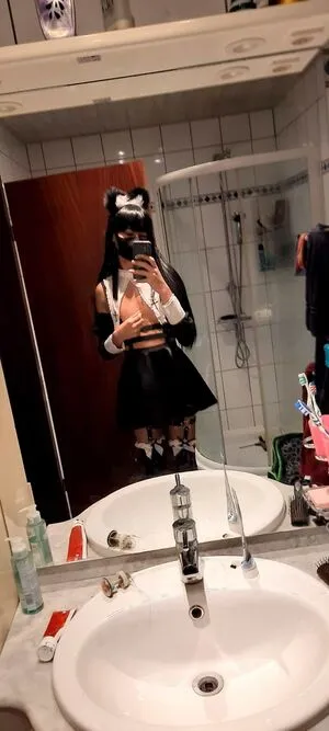 Katyusha Cosplay OnlyFans Leaked Free Thumbnail Picture - #F22qFdLHV9