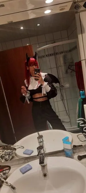 Katyusha Cosplay OnlyFans Leaked Free Thumbnail Picture - #Qwwq7hXSB2