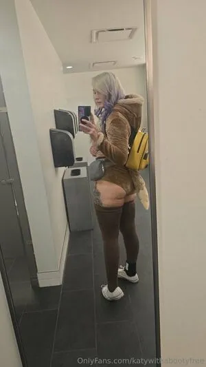 Katywithabootyfree OnlyFans Leaked Free Thumbnail Picture - #CiYo7CjOYB