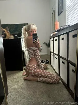 Katywrenofficial OnlyFans Leaked Free Thumbnail Picture - #P8ZlEssCso