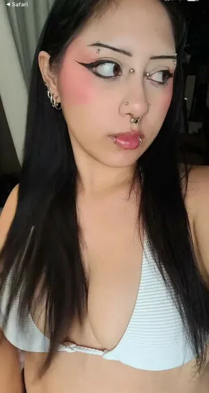 Kavarria OnlyFans Leaked Free Thumbnail Picture - #IoM4ASG09X