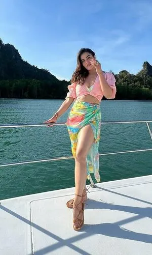 Kavya Thapar OnlyFans Leaked Free Thumbnail Picture - #FQwANrW6W8