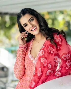 Kavya Thapar OnlyFans Leaked Free Thumbnail Picture - #Ksr4niGeId