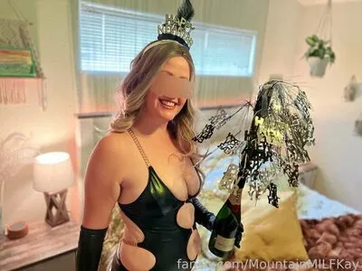 Kay Milfington OnlyFans Leaked Free Thumbnail Picture - #9SSAAVOpPr