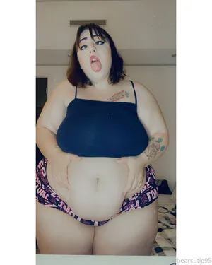 Kaybearcutie95 OnlyFans Leaked Free Thumbnail Picture - #2GdjYXo4B5