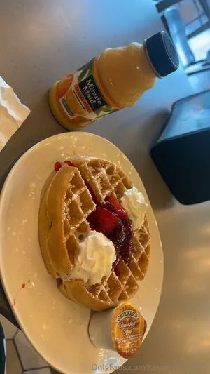 Kaybearcutie95 OnlyFans Leaked Free Thumbnail Picture - #M0QaRrpqEk