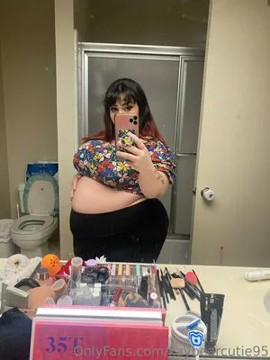 Kaybearcutie95 OnlyFans Leaked Free Thumbnail Picture - #twDP75578K