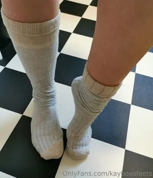 Kaybeesfeets OnlyFans Leaked Free Thumbnail Picture - #HXfGkt4eGR