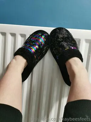 Kaybeesfeets OnlyFans Leaked Free Thumbnail Picture - #WIJIsUMt0n