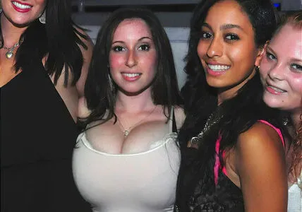 Kayla Elizabeth OnlyFans Leaked Free Thumbnail Picture - #LTGozO3Eq1