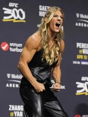 Kayla Harrison OnlyFans Leaked Free Thumbnail Picture - #GUEzjF0mab