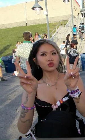 Kayla Vy OnlyFans Leaked Free Thumbnail Picture - #SFOJS2UEhT