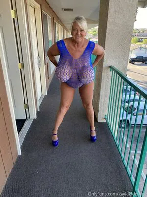 Kaylakleevage OnlyFans Leaked Free Thumbnail Picture - #UI4S5PFnJM