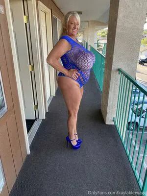 Kaylakleevage OnlyFans Leaked Free Thumbnail Picture - #rx6WpUfLu1