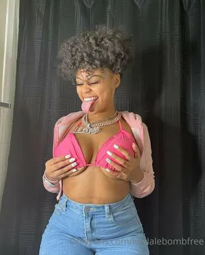 Kaylalebombbb OnlyFans Leaked Free Thumbnail Picture - #pLmnjw8huI