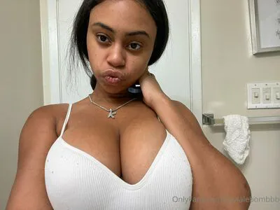 Kaylalebombbb OnlyFans Leaked Free Thumbnail Picture - #paLEtF6saZ