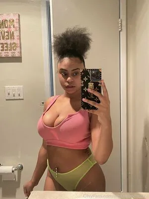 Kaylalebombbb OnlyFans Leaked Free Thumbnail Picture - #xLxfxWvISA