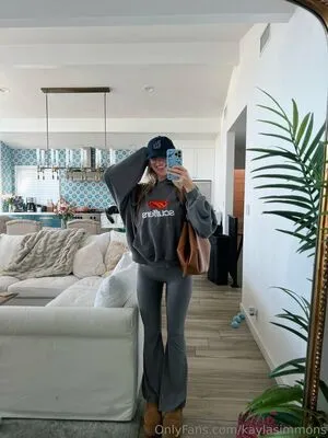 Kaylasimmons OnlyFans Leaked Free Thumbnail Picture - #HRo4D13XRo
