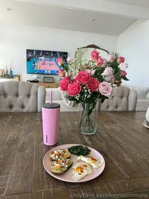 Kaylasimmons OnlyFans Leaked Free Thumbnail Picture - #SVSJ4hO7O3