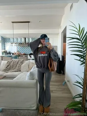 Kaylasimmons OnlyFans Leaked Free Thumbnail Picture - #qwREuXZeLu