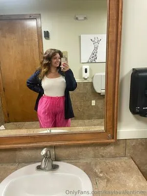 Kaylavalentinee OnlyFans Leaked Free Thumbnail Picture - #RdUSf2fl9k
