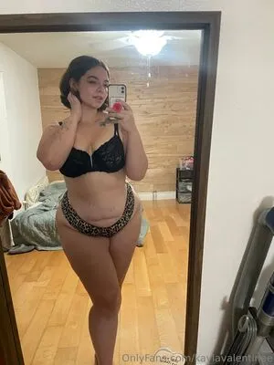 Kaylavalentinee OnlyFans Leaked Free Thumbnail Picture - #kfu91p82Ua