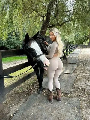 Kayley Gunner OnlyFans Leaked Free Thumbnail Picture - #SkLlq6XZUc