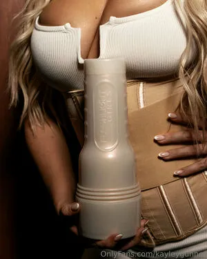 Kayley Gunner OnlyFans Leaked Free Thumbnail Picture - #9KRjUSB4du