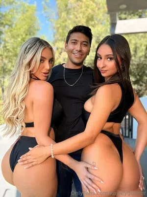 Kayleygunner OnlyFans Leaked Free Thumbnail Picture - #x54hf7loPD