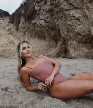 Kaylinxrae OnlyFans Leaked Free Thumbnail Picture - #bMJLVidWan