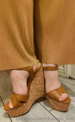 Kayties Feet OnlyFans Leaked Free Thumbnail Picture - #0SWOMULj7w