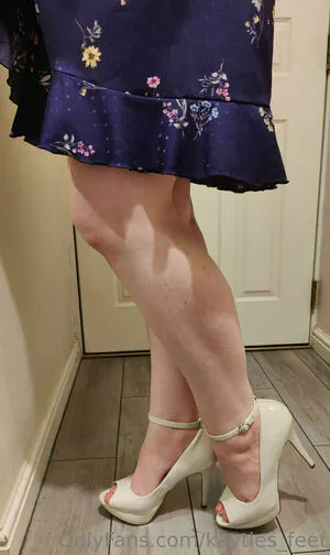 Kayties Feet OnlyFans Leaked Free Thumbnail Picture - #BaOh4H1pfy