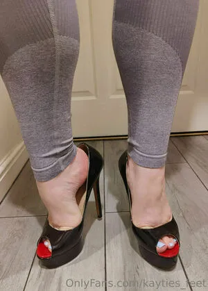 Kayties Feet OnlyFans Leaked Free Thumbnail Picture - #Gn0U83vCME